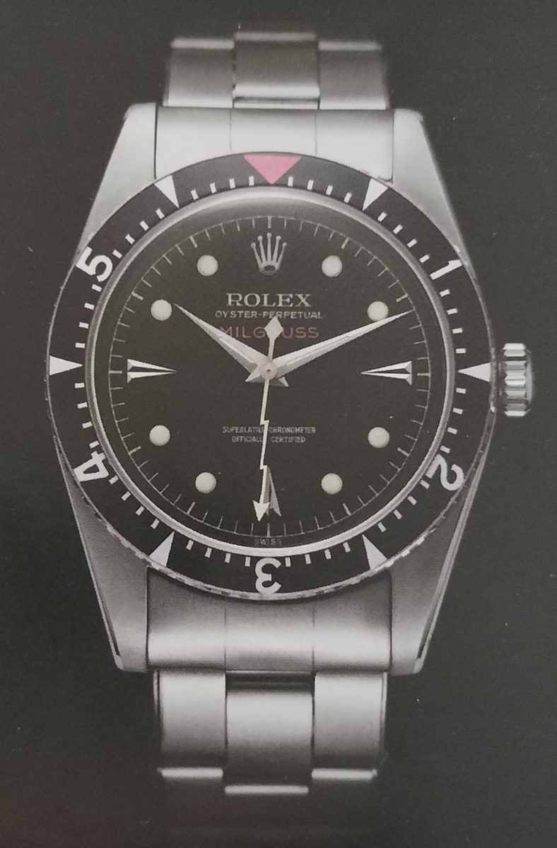 A 1956 Rolex Milgauss reference 6541: rotating bezel, honeycomb dial, lightning-bolt seconds hand. Photo: Clyde94, Wikimedia Commons, CC BY-SA 4.0